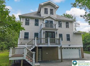 10 W Clarks Ln, Jim Thorpe, PA 18229