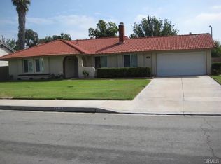 2323 N Driftwood Ave, Rialto, CA 92377