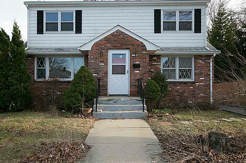 1st image of 21 Beach St