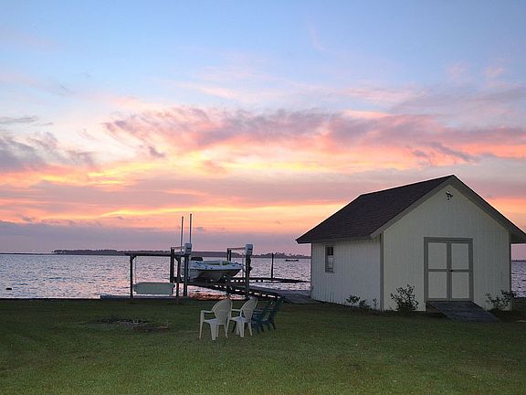 boathouse pier and boatlift