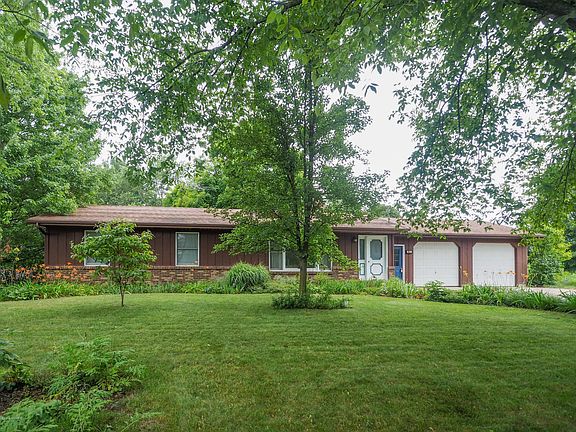 3017 Rose Drive-201