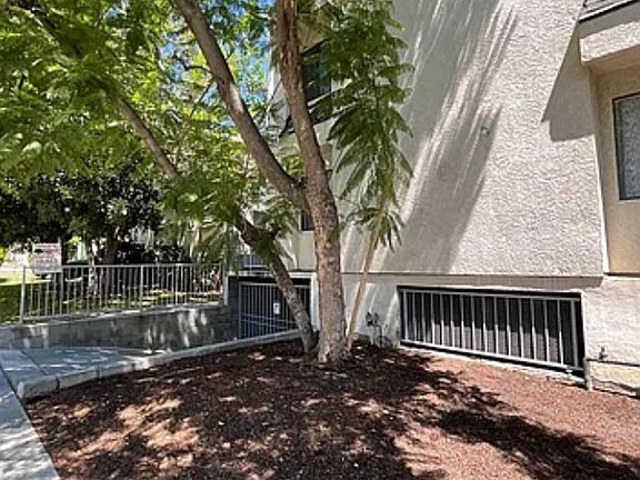 2nd image of 336 N Isabel St APT 4