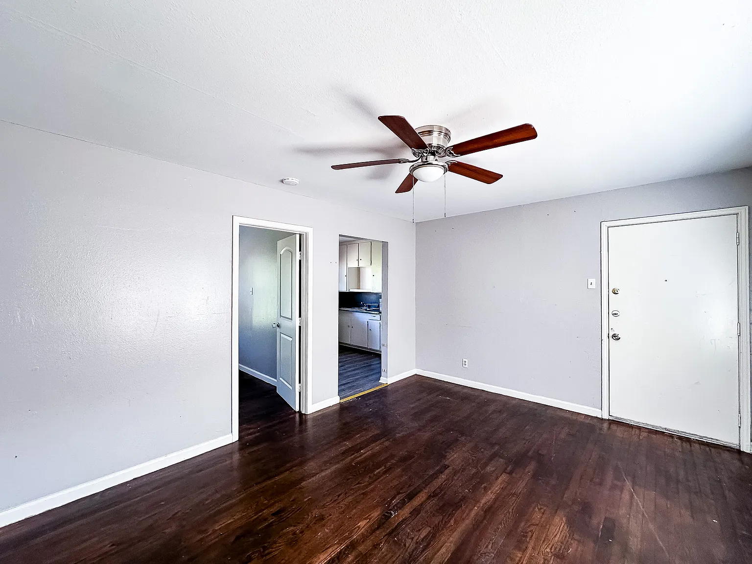 2 bed, 777 sqft, $1,095 — Photo 4