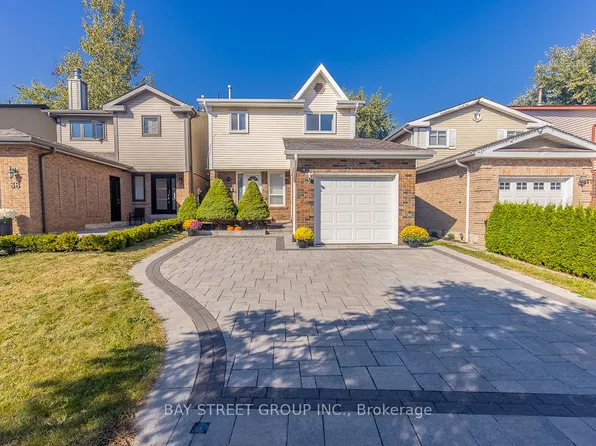 36 Lilac Ave, Markham, ON L3T 5K2