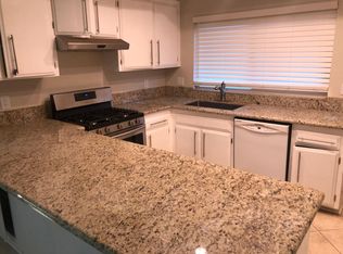 656 Howe Pl, Escondido, CA 92025