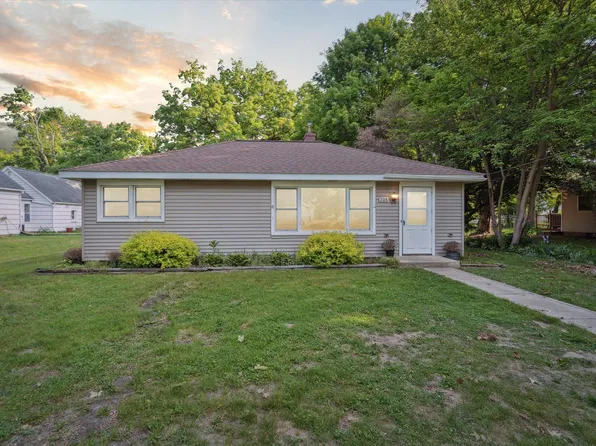 208 E Main, Hanover, MI 49241