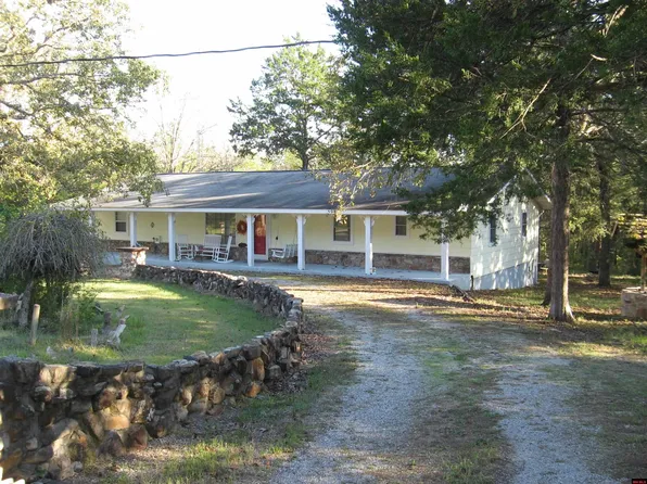 311 Yorktown Dr, Mountain Home, AR 72653