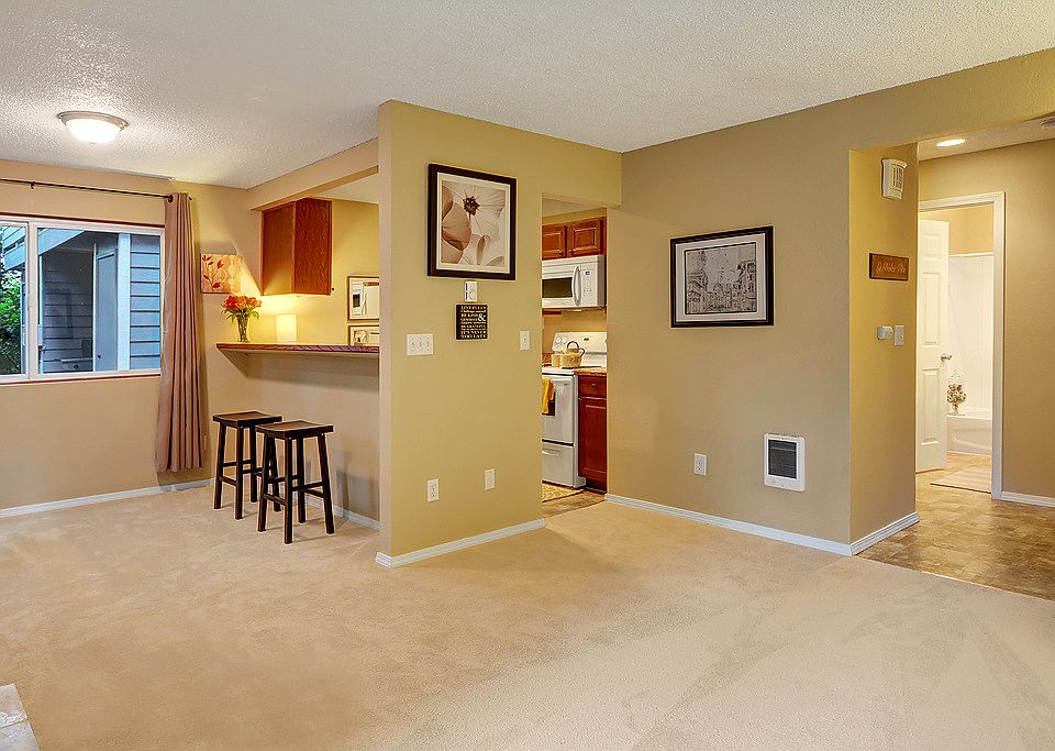 1st image of 3021 127th Pl SE APT K12