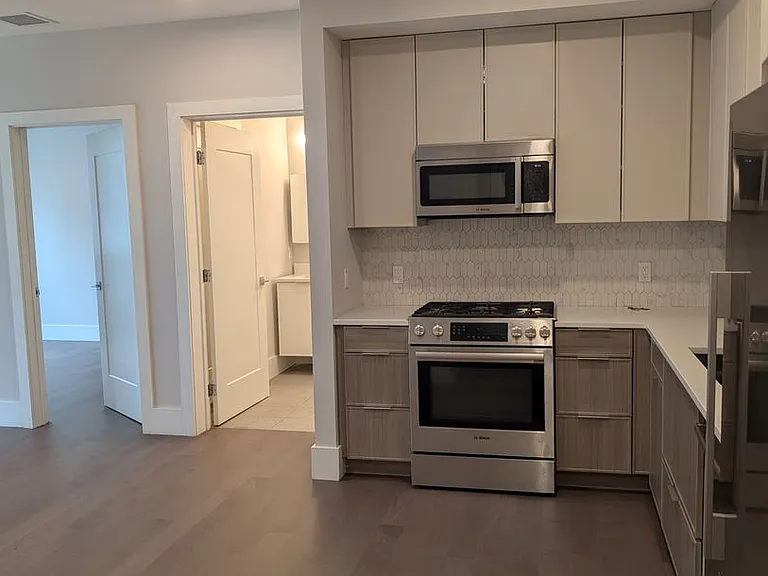 3193 Washington Street — Photo 116