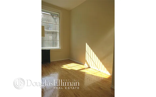 Rented by Douglas Elliman | media 27