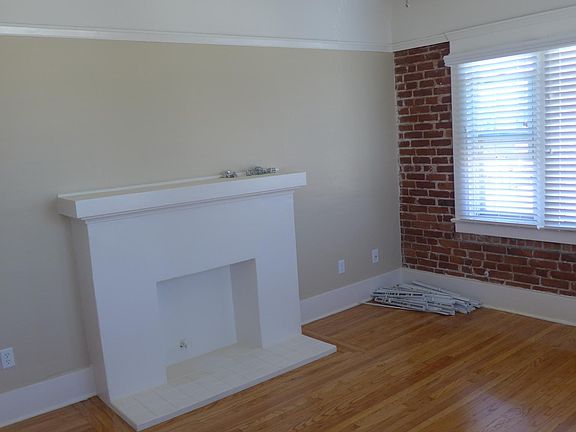 2nd image of 4709 34th St #1