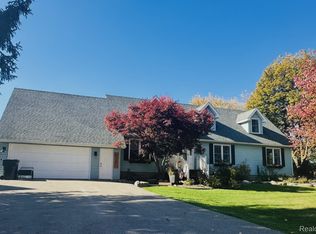 1131 Ripley Rd, Linden, MI 48451