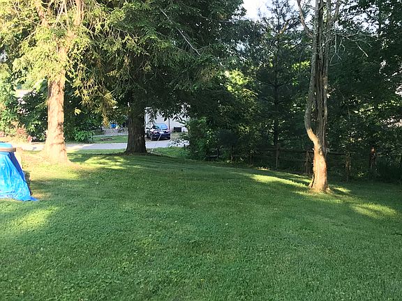 5th image of 3715 4th St