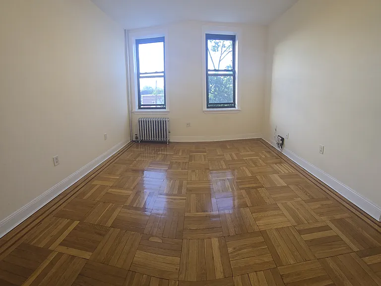 3401 Parsons Blvd #C4 — Photo 4