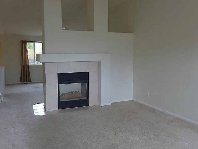 1436 Begonia Way — Photo 2