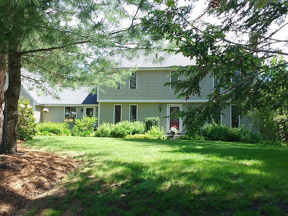 2nd image of 26 Candlewood Dr