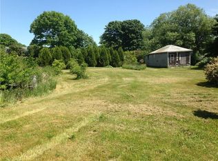 35 Sinnett Dr, Harpswell, ME 04079