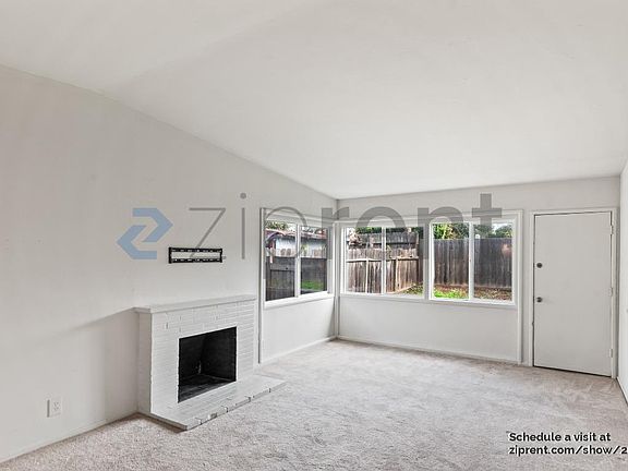 5th image of 2802 Georgetown St