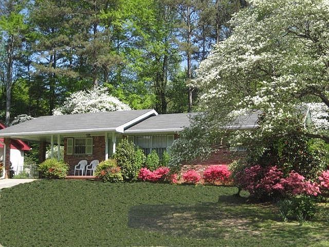 1st image of 3790 Gloucester Dr