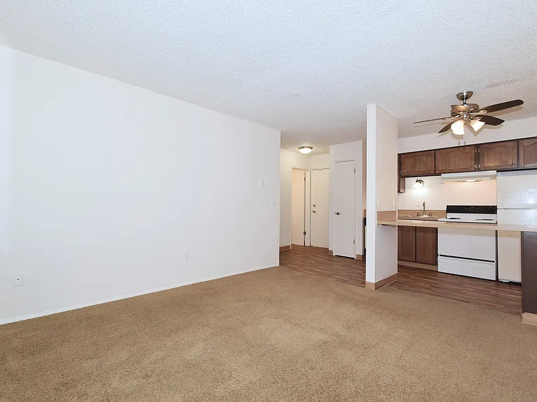 Gardenbrook Apartments — Photo 26