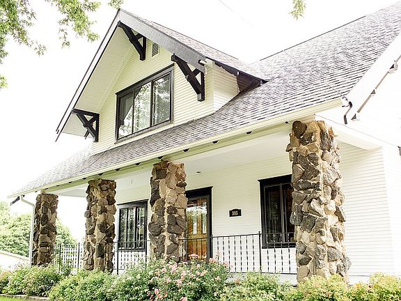 4th image of this home