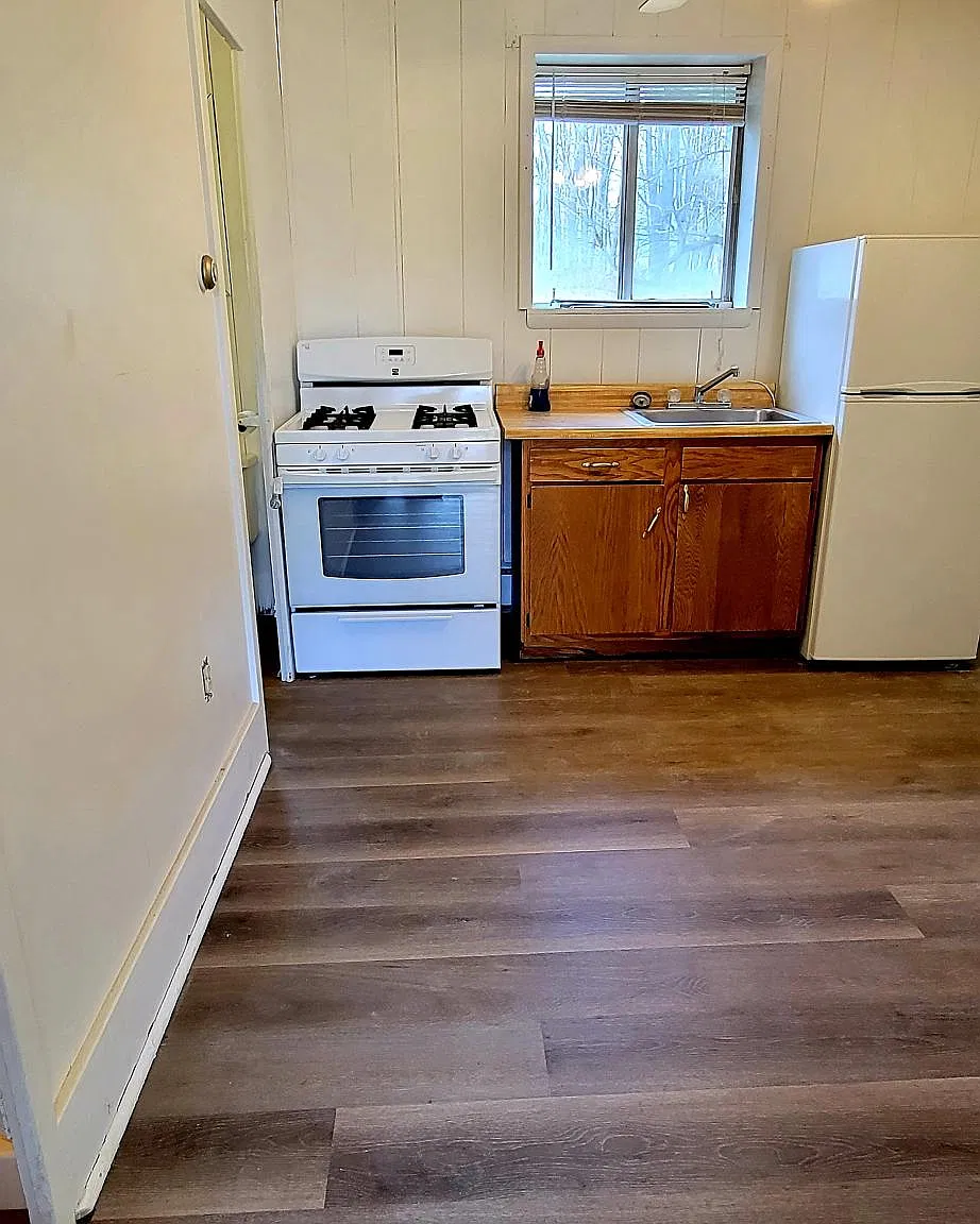 747 Mercer Rd — Photo 4
