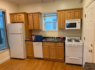 1576 Cambridge St APT 1R, Cambridge, MA 02138