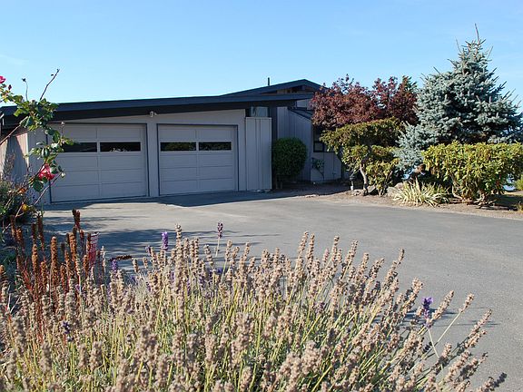 Driveway entrance