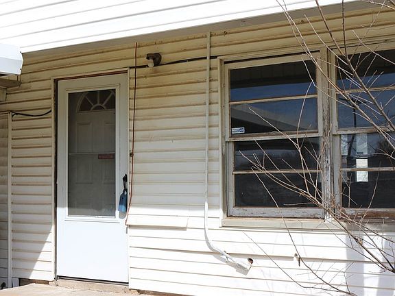 4th image of 2805 NW 24th St