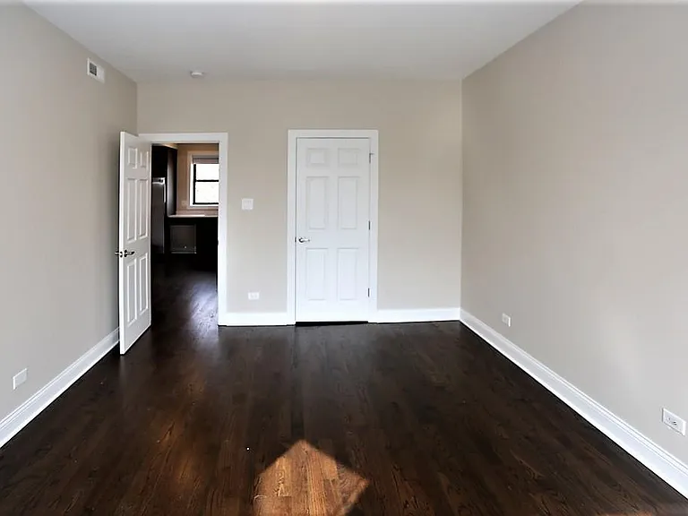 2228 N Sawyer Ave #2E — Photo 14