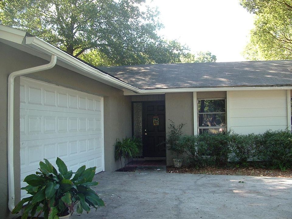 1st image of 8024 N Gomez Ave