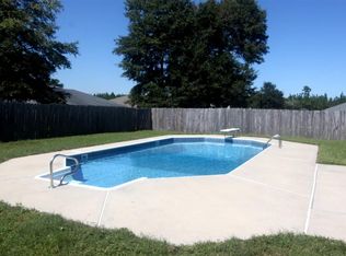 7052 Marissa Point Ln, Milton, FL 32570