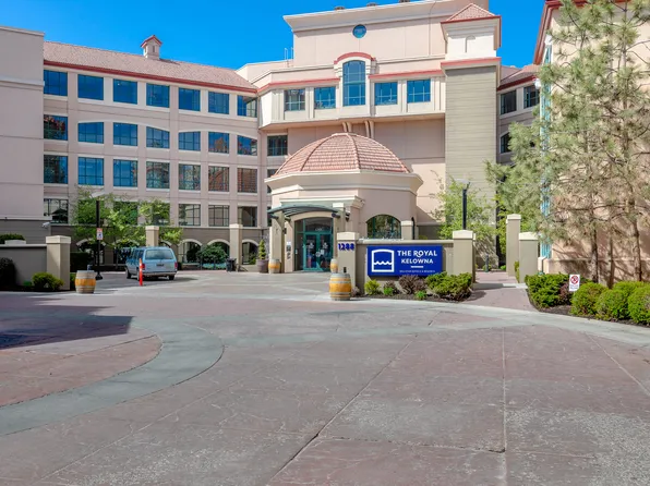 1288 Water St #251-D6, Kelowna, BC V1Y 9P4