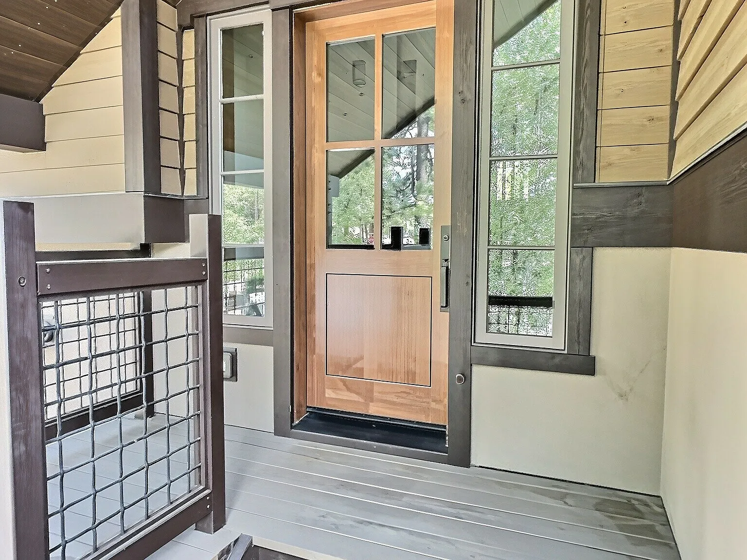 3 bed, 3.5 bath, 2194 sqft, $5,500 — Photo 2