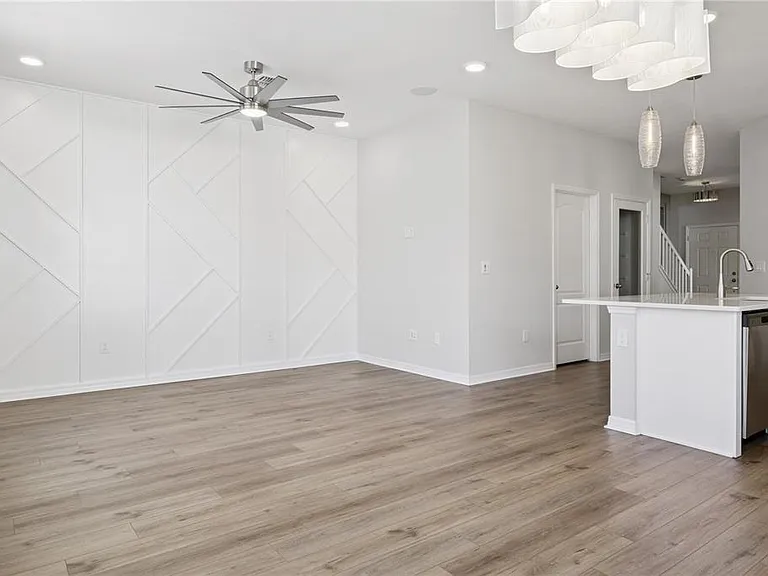15883 Tollington Aly — Photo 7