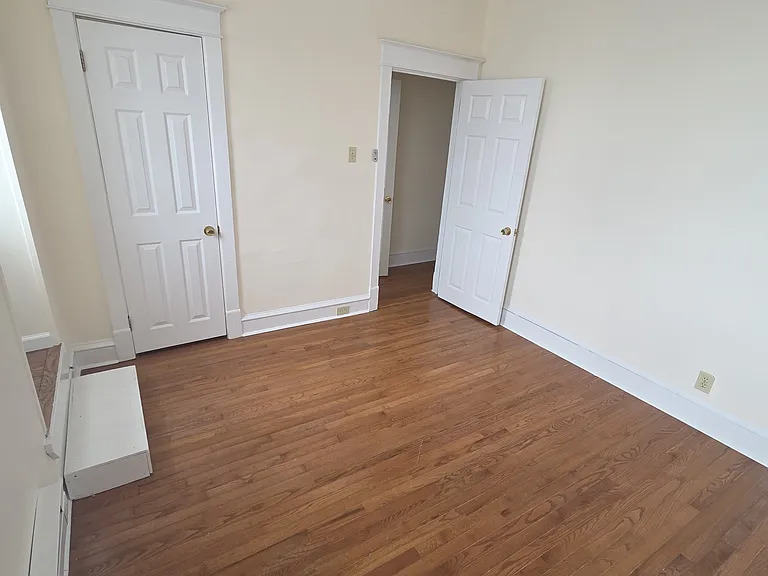 212 W State St #2 — Photo 3