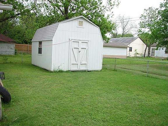 Shed