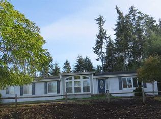 42 Derrick Rd, Port Angeles, WA 98362