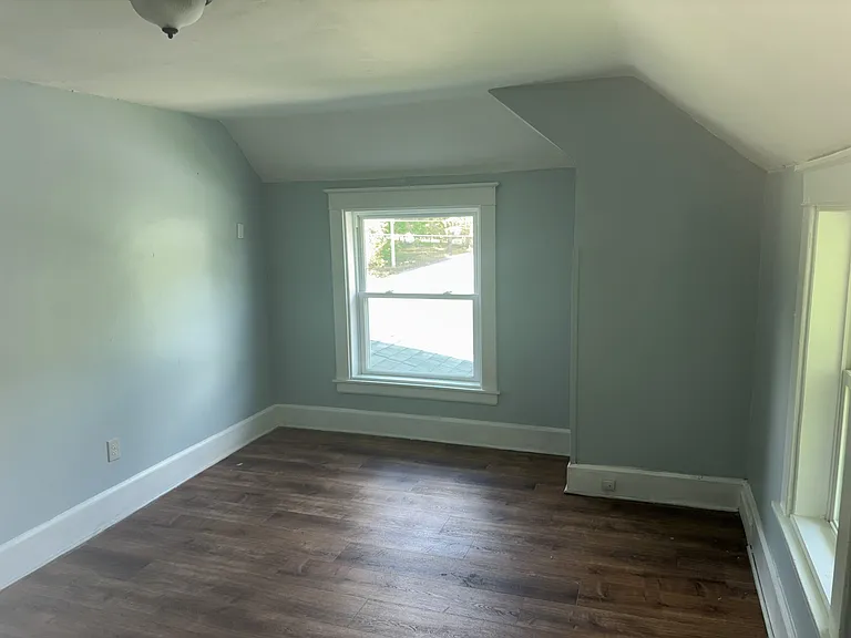 639 Fairgreen Ave — Photo 9
