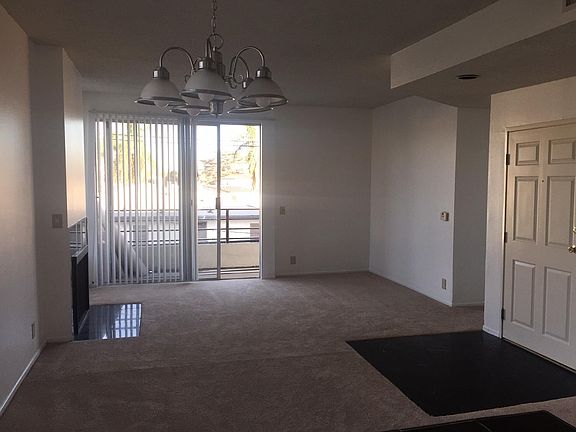 5th image of 1210 S Sherbourne Dr APT 202