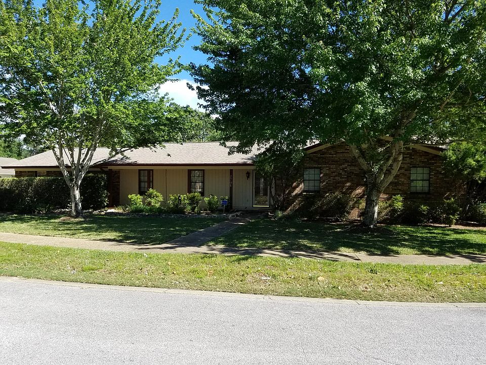 1st image of 2701 Sunrunner Ln