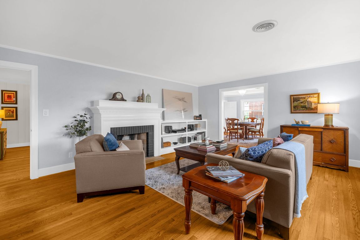 6-web-or-mls-3406 Kirby Dr-6
