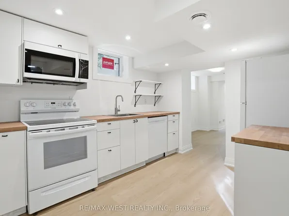 85 Allanbrooke Dr, Toronto, ON M9A 3N9