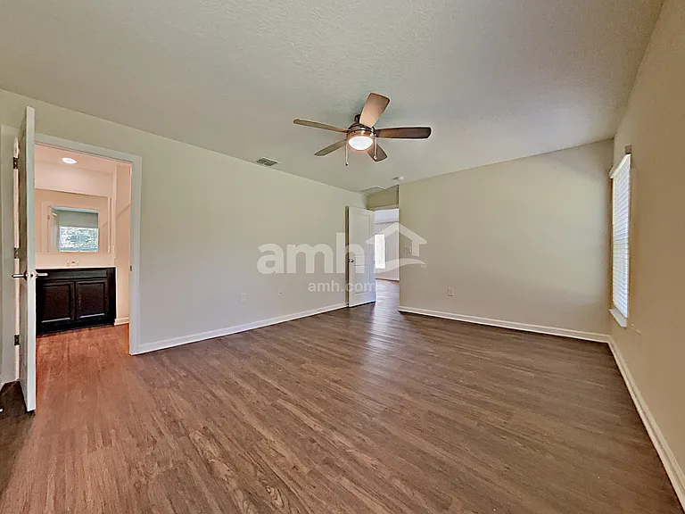 4387 Seven Canyons Dr — Photo 9