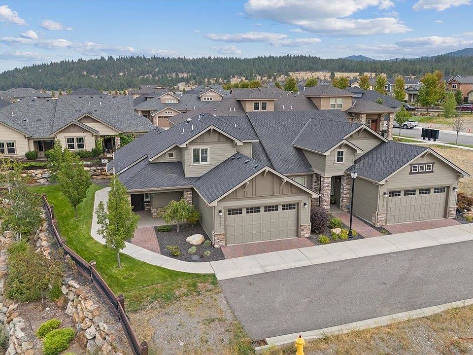 1st image of 24365 E Pinnacle Ct