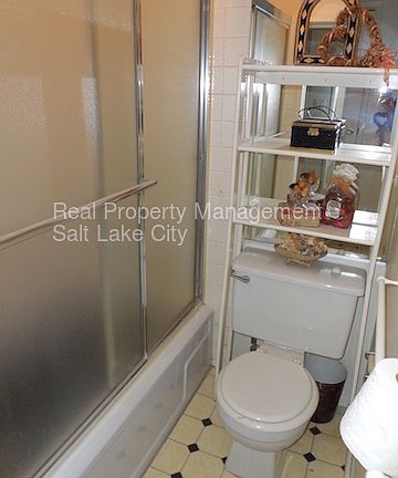 3rd image of 5462 S Tonalea Dr