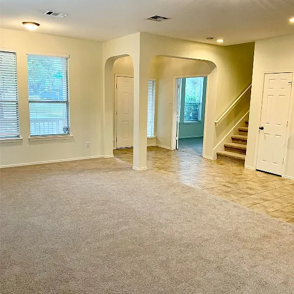 1115 Rawhide Trl — Photo 6
