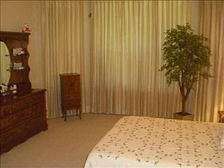 4th image of 6439 Phinney Dr