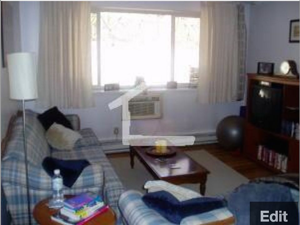 2nd image of 39 Englewood Ave APT 15