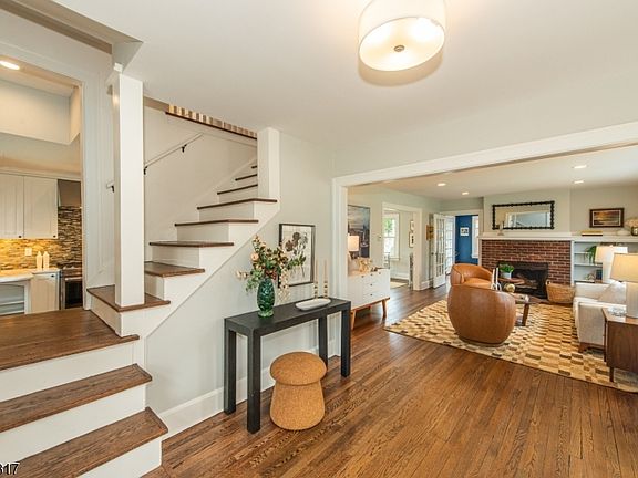 5th image of 30 Wellesley Rd